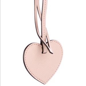 Michael kors heart leather tag pink